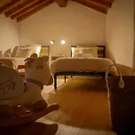 Semesterbostad Charming Stone House In - Vue Sur Les Montagnes & Confort 2025