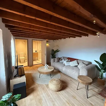 Charming Stone House In - Vue Sur Les Montagnes & Confort 2025 بيت للعطل