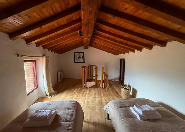 Charming Stone House In - Vue Sur Les Montagnes & Confort 2025