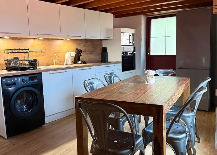 Charming Stone House In - Vue Sur Les Montagnes & Confort 2025
