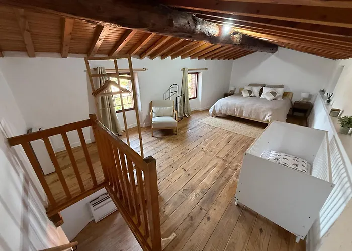 Charming Stone House In - Vue Sur Les Montagnes & Confort 2025